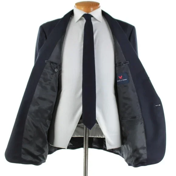 Cardinal of Canada NWT 100% Wool Sport Coat Size 46R US In Solid Navy Blue